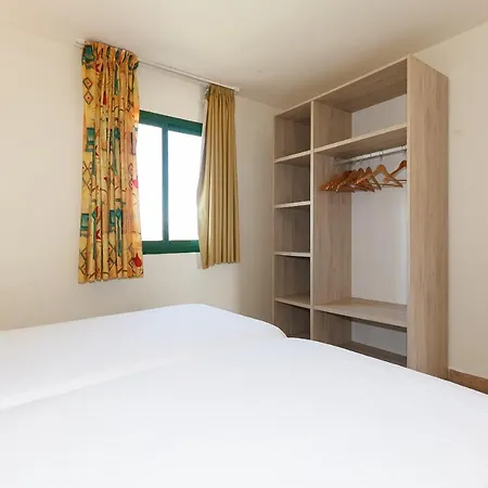 Uhc Festival Village Apartamento