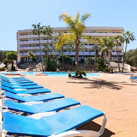 Apartment Uhc Festival Village Salou